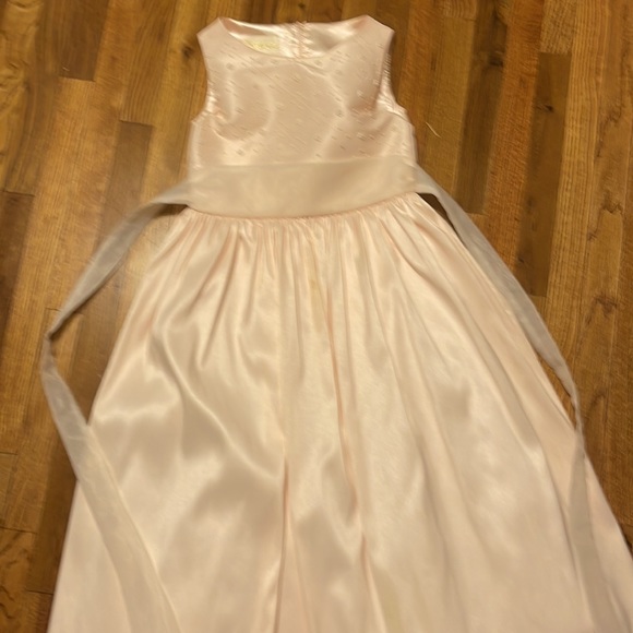 Dress - Picture 3 of 4